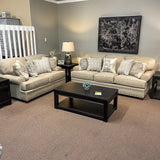 Farmington Loveseat