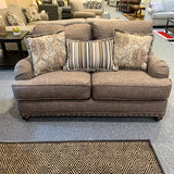Skyler Loveseat