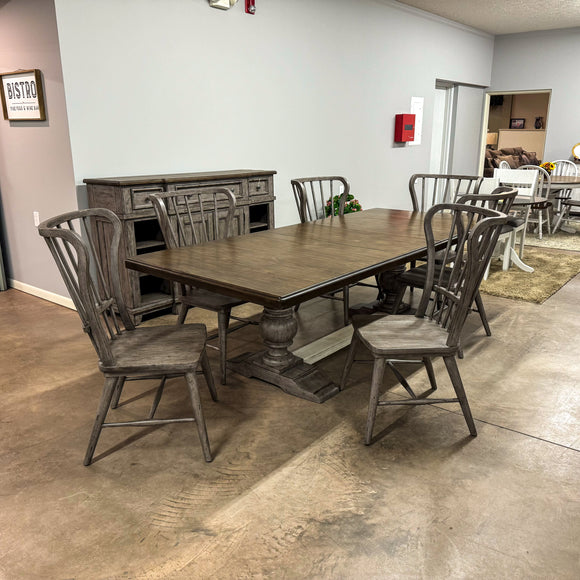 River Place Windsor Table & 6 Chairs