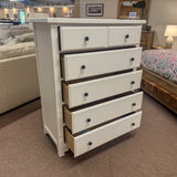 Cool Farmhouse Chest