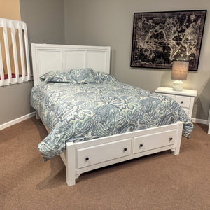 Cool Farmhouse Queen Storage Bed