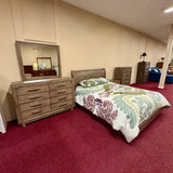 RM Queen Bed
