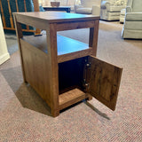 Fendenmore Chairside End Table