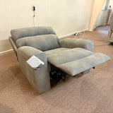 DuraPella Power Recliner & Power Headrest