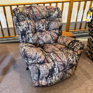 Corey Country Rocker Recliner