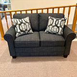 Manna Sofa & Loveseat
