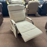 Kinetix Linen Wallsaver Recliner