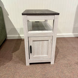 White Fendenmore Chairside End Table