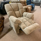 Lucas Wheat Wallsaver Recliner