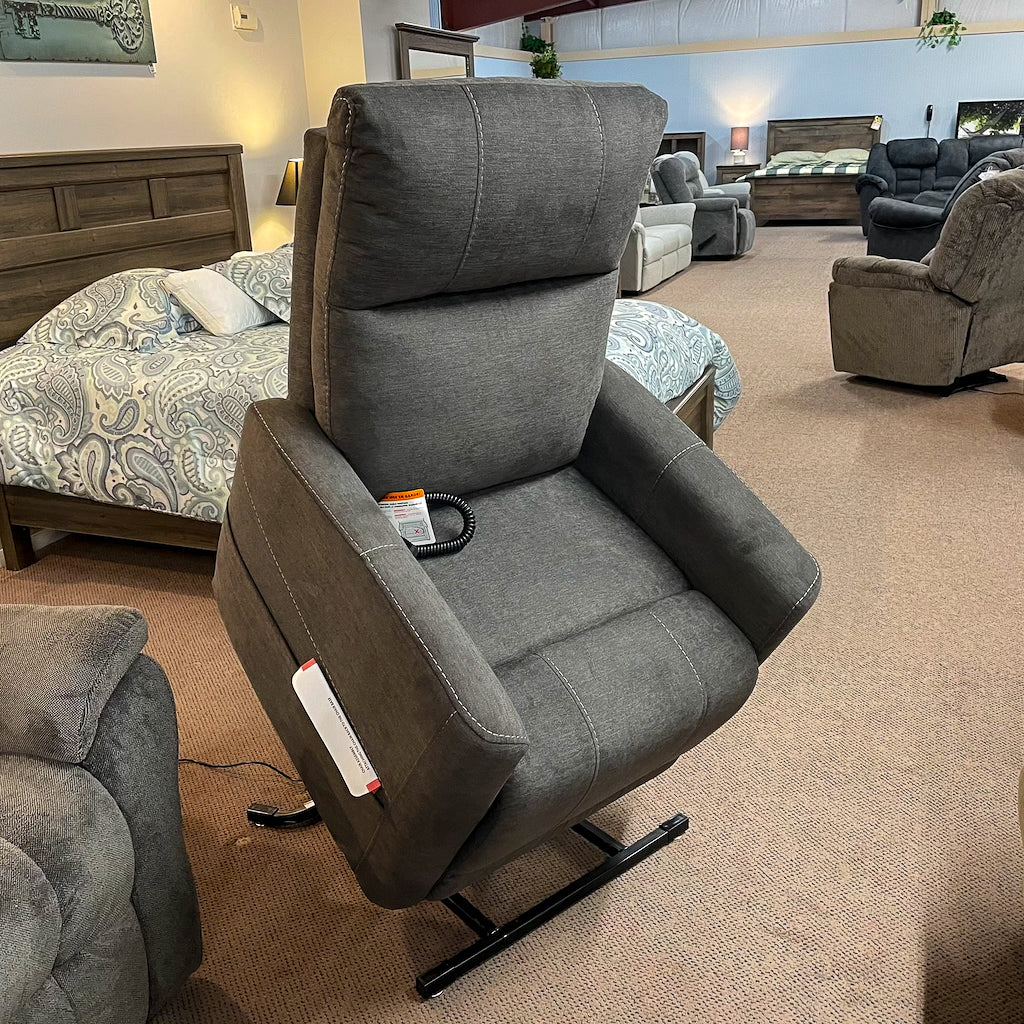 Route 21 Furniture: The Best Modern Looking Recliners Chairs & Sofa On Sale
