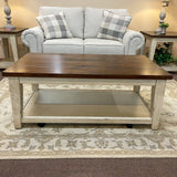Lancaster Table Set