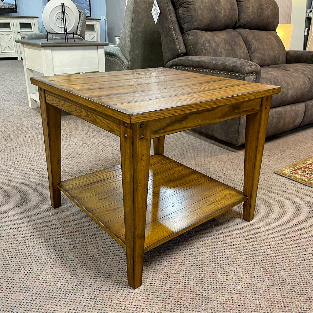 Square oak store end table